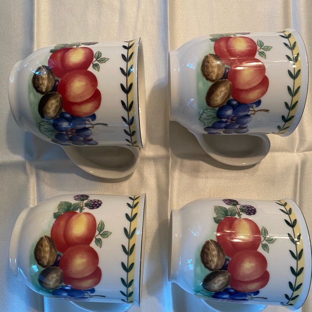 Villeroy & Boch French Garden large fruit coffee mugs. Set of 4 or separately.